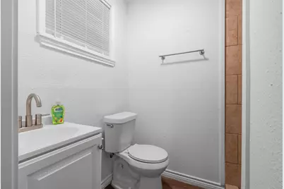 3619 Ave S, Galveston, TX 77550 - Photo 41