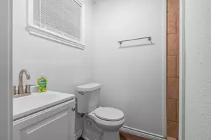 3619 Ave S, Galveston, TX 77550 - Photo 41