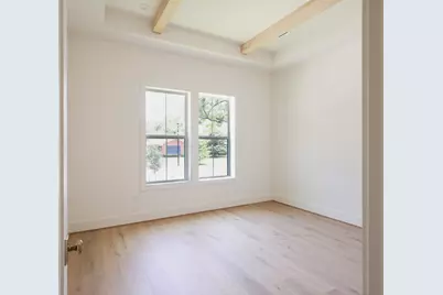 4047 Mischire Drive, Houston, TX 77025 - Photo 7