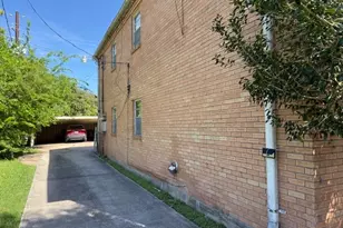 8711 Ilona Ln, Houston, TX 77025 - Photo 3