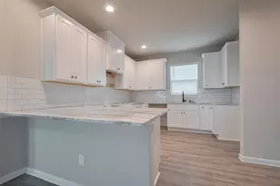 437 San Sebastian Pl, Brookshire, TX 77423 - Photo 11