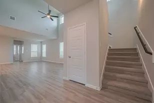 437 San Sebastian Pl, Brookshire, TX 77423 - Photo 3
