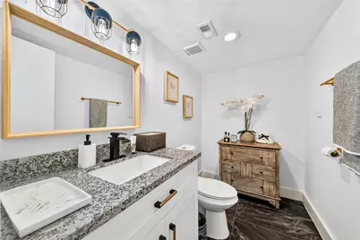 444 E Fair Harbor Lane, Houston, TX 77079 - Photo 13