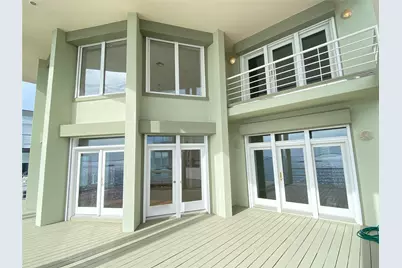 919 Long Reach Drive, Tiki Island, TX 77554 - Photo 41