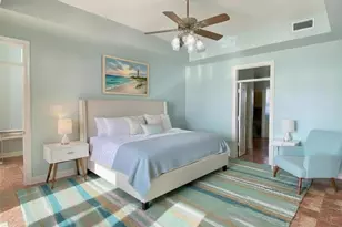 919 Long Reach Dr, Tiki Island, TX 77554 - Photo 21
