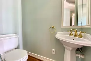 919 Long Reach Dr, Tiki Island, TX 77554 - Photo 17