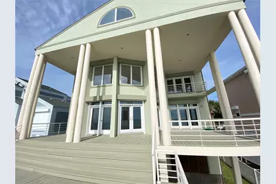 919 Long Reach Drive, Tiki Island, TX 77554 - Photo 39