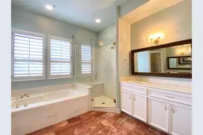 919 Long Reach Drive, Tiki Island, TX 77554 - Photo 23