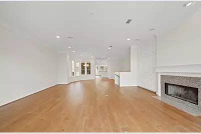 6410 Taggart Street #B, Houston, TX 77007 - Photo 7