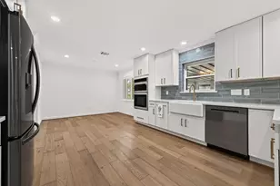 11322 Oak Spring Dr E, Houston, TX 77043 - Photo 21
