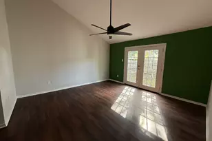 7807 Secretariat Ln, Houston, TX 77071 - Photo 11