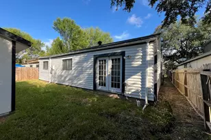 7807 Secretariat Ln, Houston, TX 77071 - Photo 15