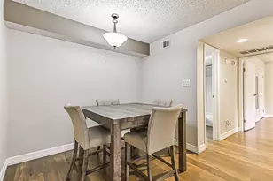 7106 N Holiday Dr, Galveston, TX 77550 - Photo 7