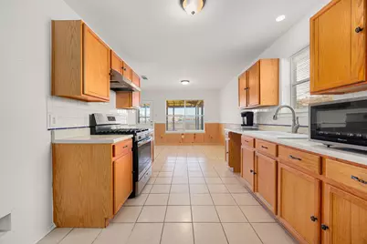 9815 Lonsford Drive, Houston, TX 77086 - Photo 15