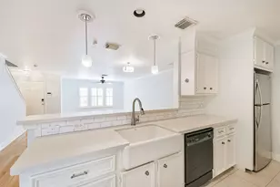 738 Redwing Pl Dr, Houston, TX 77009 - Photo 19