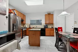 7302 Pavilion Dr, Houston, TX 77083 - Photo 9