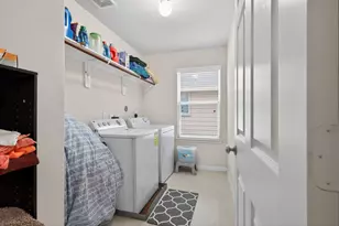 7302 Pavilion Dr, Houston, TX 77083 - Photo 39