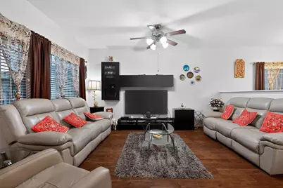 7302 Pavilion Drive, Houston, TX 77083 - Photo 7