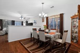 7302 Pavilion Dr, Houston, TX 77083 - Photo 5