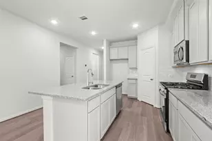 210 Brecon Buff Dr, Willis, TX 77318 - Photo 19