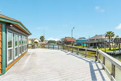 174 Sand Shoals Road, Freeport, TX 77541 - Photo 9