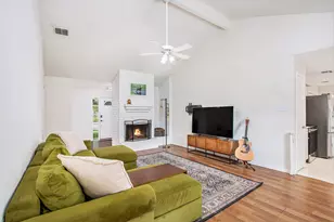 17223 Fife Ln, Webster, TX 77598 - Photo 5