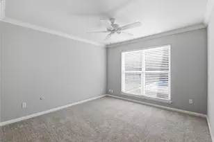 7535 Olympia Dr, Houston, TX 77063 - Photo 13