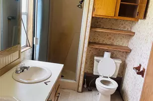 420 10th St, Hempstead, TX 77445 - Photo 19