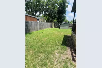 420 10th Street, Hempstead, TX 77445 - Photo 5