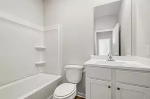 8318 Sunberry Shadow Dr, Houston, TX 77016 - Photo 9