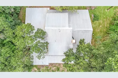 605 NE Clayton Street, Dayton, TX 77535 - Photo 13