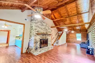 605 NE Clayton St, Dayton, TX 77535 - Photo 21
