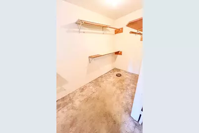 605 NE Clayton Street, Dayton, TX 77535 - Photo 29