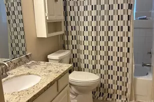 14303 Oak Chase Dr, Houston, TX 77062 - Photo 13