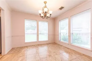 14303 Oak Chase Dr, Houston, TX 77062 - Photo 5