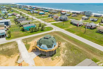 810 Surf Drive, Surfside Beach, TX 77541 - Photo 5