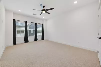 314 Neyland Street, Houston, TX 77022 - Photo 29