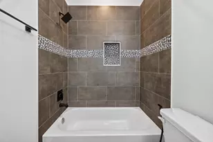 314 Neyland St, Houston, TX 77022 - Photo 23