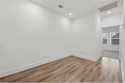 314 Neyland Street, Houston, TX 77022 - Photo 17