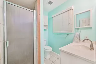 7010 Yucca Dr, Galveston, TX 77551 - Photo 23