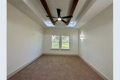 223 Laurel Street, Lake Jackson, TX 77566 - Photo 11