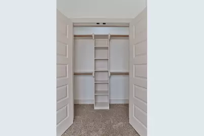 223 Laurel Street, Lake Jackson, TX 77566 - Photo 19