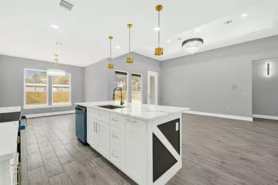 515 Fairfax Lane, Conroe, TX 77303 - Photo 7