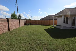 2203 Lone Bronco Blvd, Rosenberg, TX 77471 - Photo 15
