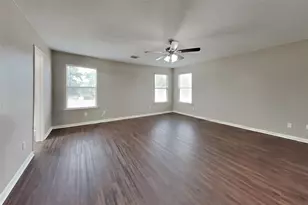 6439 Lily Hollow Ct, Spring, TX 77379 - Photo 7