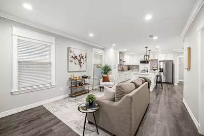 1405 Walton Street, Houston, TX 77009 - Photo 5