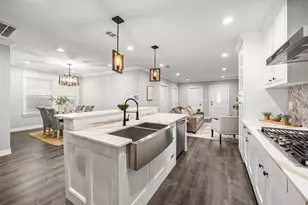 1405 Walton St, Houston, TX 77009 - Photo 9