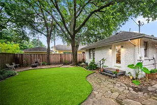 721 Ralfallen St, Houston, TX 77008 - Photo 25