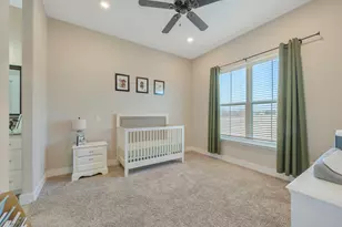 921 Azalea Dr, Franklin, TX 77856 - Photo 23