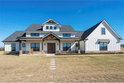 921 Azalea Drive, Franklin, TX 77856 - Photo 1